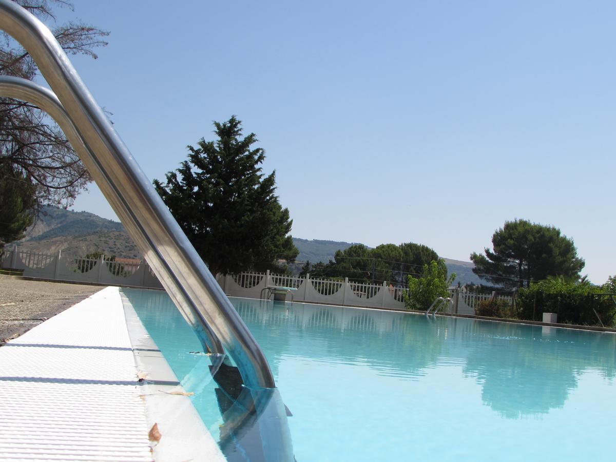 Hotel Diamante Ferrandina Buitenkant foto
